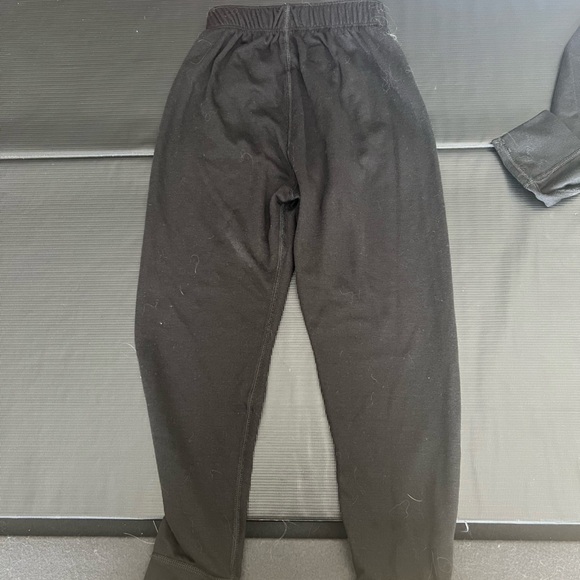 Polarmax Kids XS black base layer.  Like new! - Picture 2 of 7